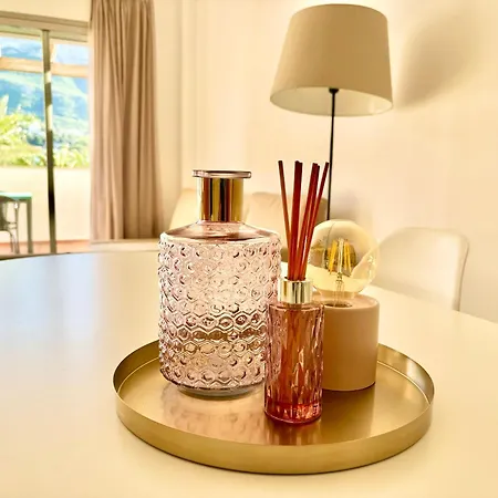 Hoteltype Penthouse 2 Beds, Parking, Wifi & Pool Stunning Views * 데니아