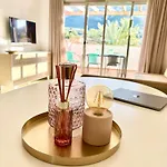 Hoteltype Penthouse 2 Beds, Parking, Wifi & Pool Stunning Views * Дения