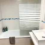Hoteltype Penthouse 2 Beds, Parking, Wifi & Pool Stunning Views * Дения