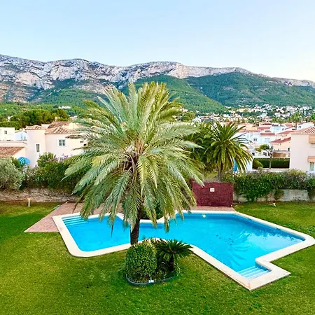 Hoteltype Penthouse 2 Beds, Parking, Wifi & Pool Stunning Views * デニア