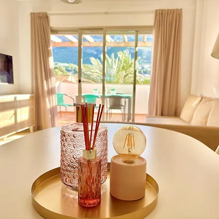 Hoteltype Penthouse 2 Beds, Parking, Wifi & Pool Stunning Views Денія