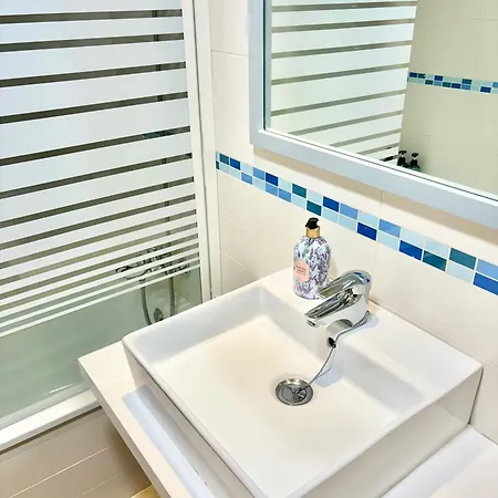 Hoteltype Penthouse 2 Beds, Parking, Wifi & Pool Stunning Views Denia