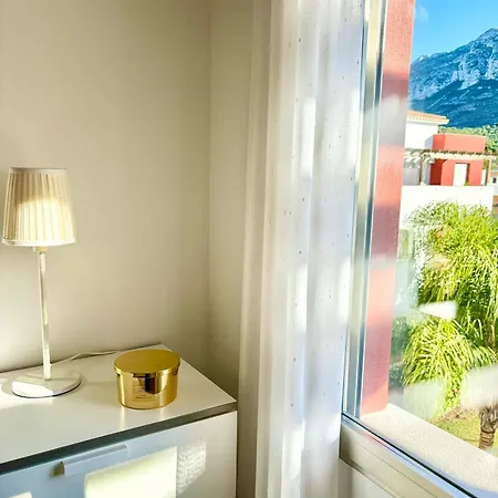 Апартаменти Hoteltype Penthouse 2 Beds, Parking, Wifi & Pool Stunning Views
