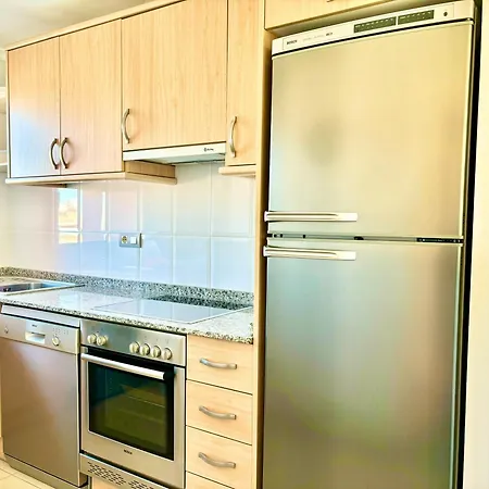 Апартаменти Hoteltype Penthouse 2 Beds, Parking, Wifi & Pool Stunning Views *