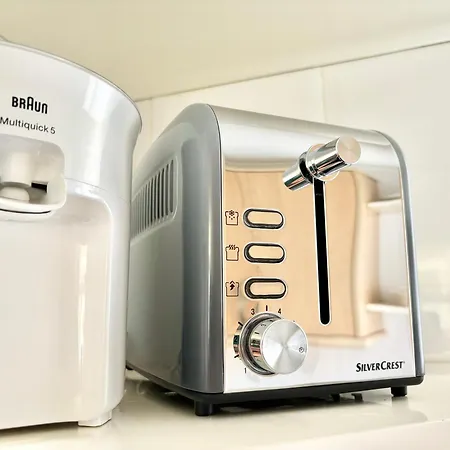 Apartment Hoteltype Penthouse 2 Beds, Parking, Wifi & Pool Stunning Views